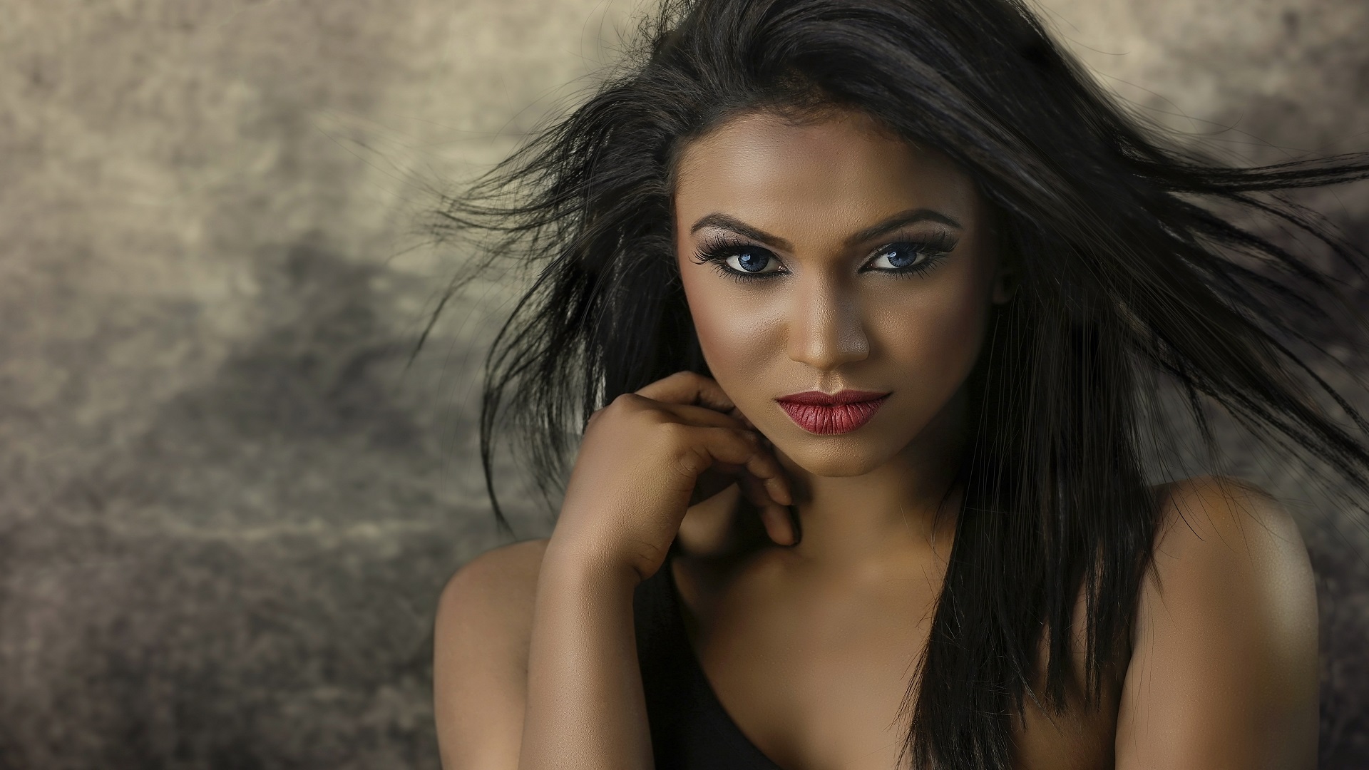 How to look beautiful naturally without makeup featured image