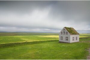 safe places to travel in 2021-iceland