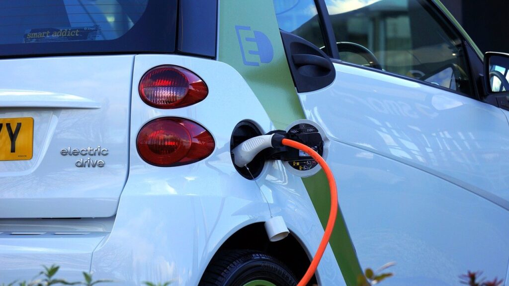 The USA Calls for More Electric Vehicles on The Road featured
